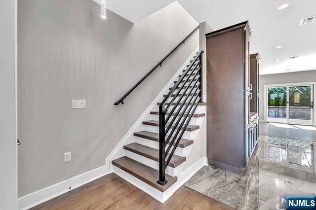 420 Glen Avenue A, Palisades Park, NJ 07650