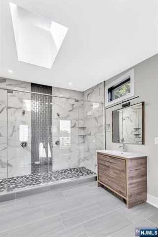420 Glen Avenue A, Palisades Park, NJ 07650