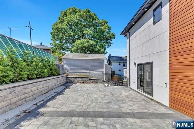 420 Glen Avenue A, Palisades Park, NJ 07650