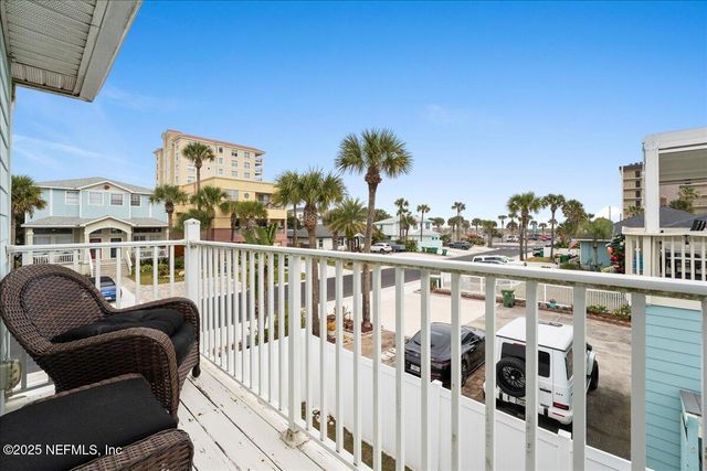 603 2ND Street S, Jacksonville Beach, FL 32250