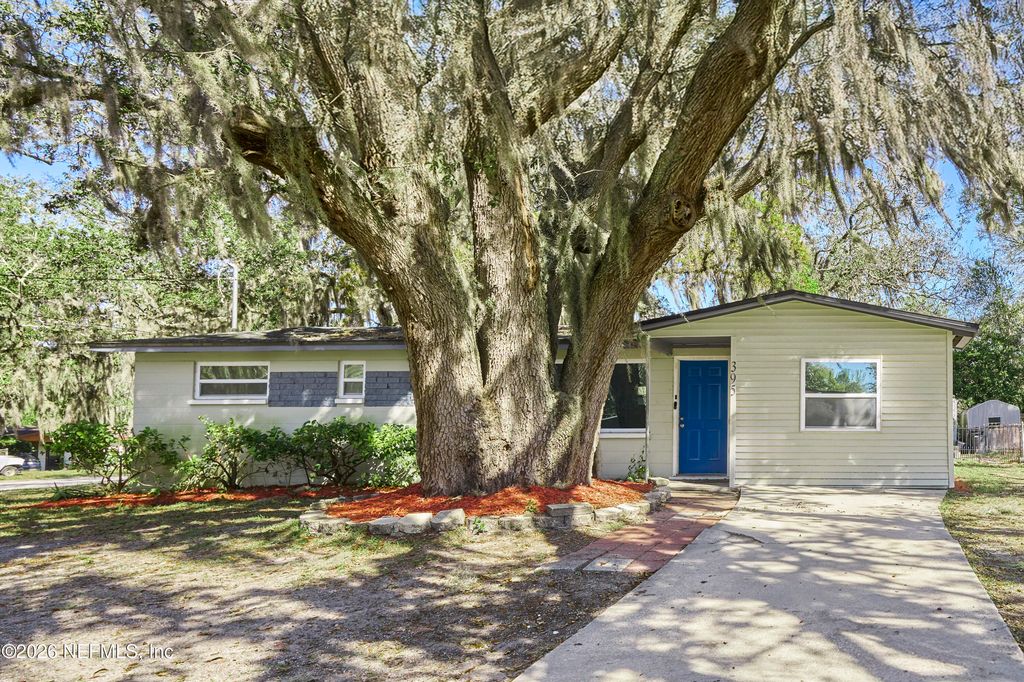 395 ARORA Boulevard, Orange Park, FL 32073
