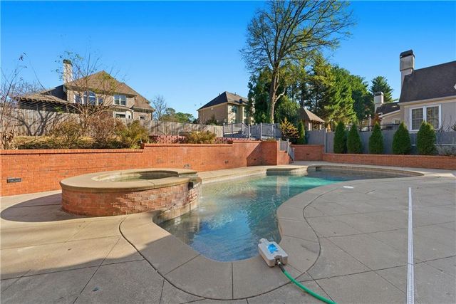 2903 Ashebrooke NE Drive, Marietta, GA 30068