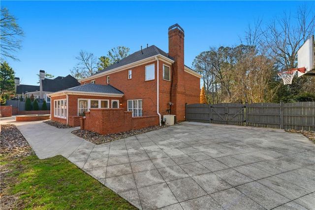 2903 Ashebrooke NE Drive, Marietta, GA 30068