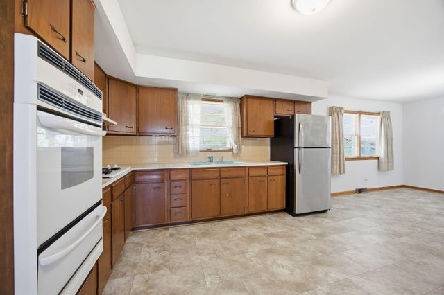 3272 Saxon Drive, Lexington, KY 40503