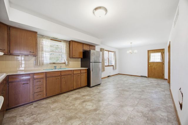 3272 Saxon Drive, Lexington, KY 40503