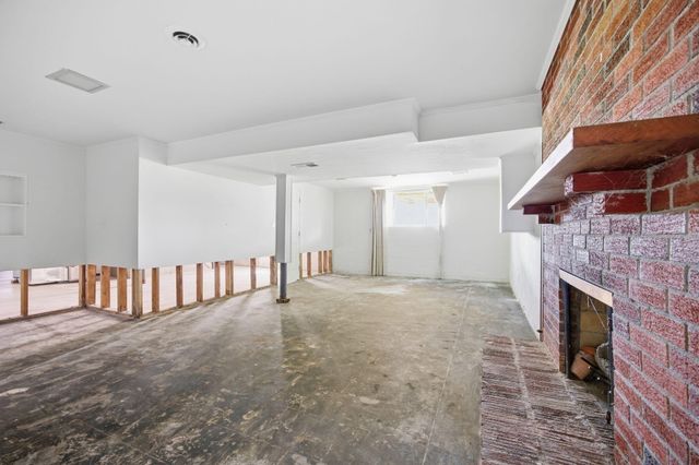 3272 Saxon Drive, Lexington, KY 40503