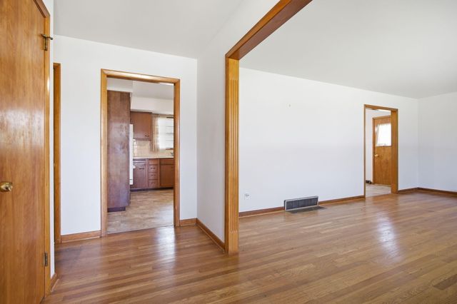 3272 Saxon Drive, Lexington, KY 40503