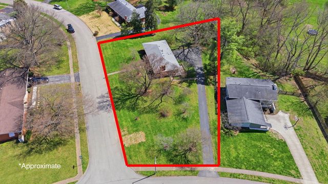 3272 Saxon Drive, Lexington, KY 40503