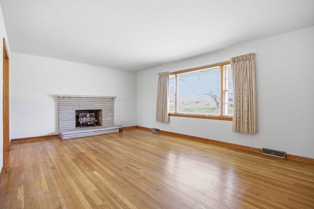 3272 Saxon Drive, Lexington, KY 40503