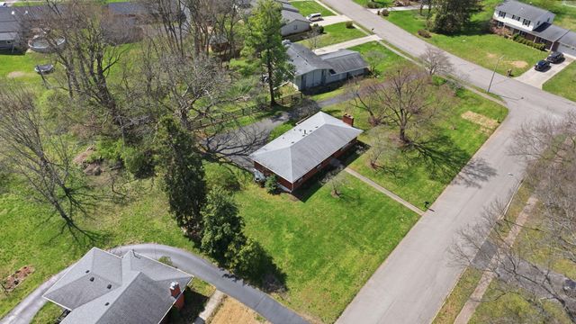 3272 Saxon Drive, Lexington, KY 40503