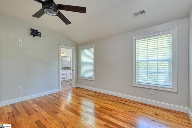 270 Spring Valley Lane, Inman, SC 29349