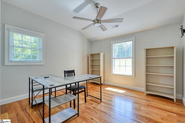 270 Spring Valley Lane, Inman, SC 29349