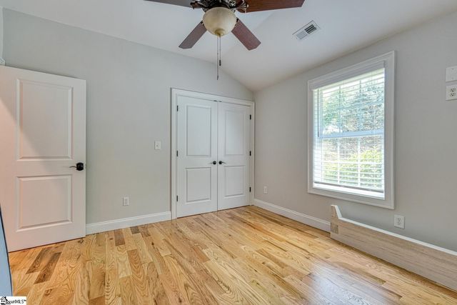 270 Spring Valley Lane, Inman, SC 29349