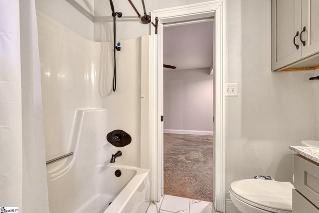 270 Spring Valley Lane, Inman, SC 29349