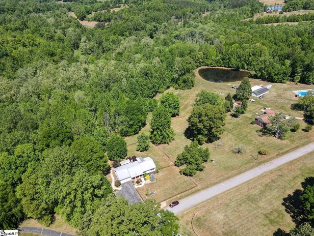 270 Spring Valley Lane, Inman, SC 29349