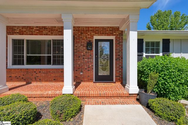 270 Spring Valley Lane, Inman, SC 29349