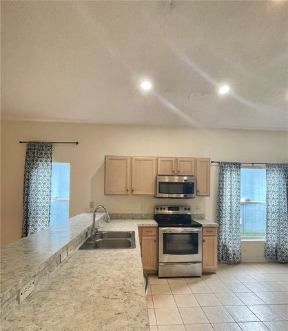 521 LEXINGDALE DR, Orlando, FL 32828