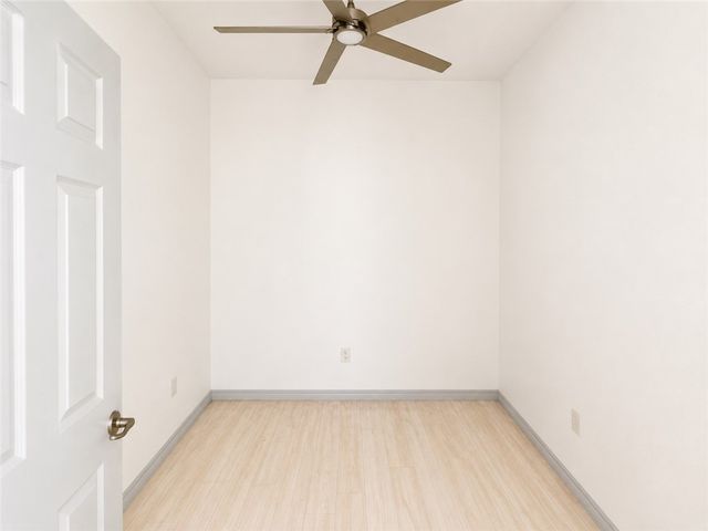 122 W Palm Beach Dr, Port Aransas, TX 78373