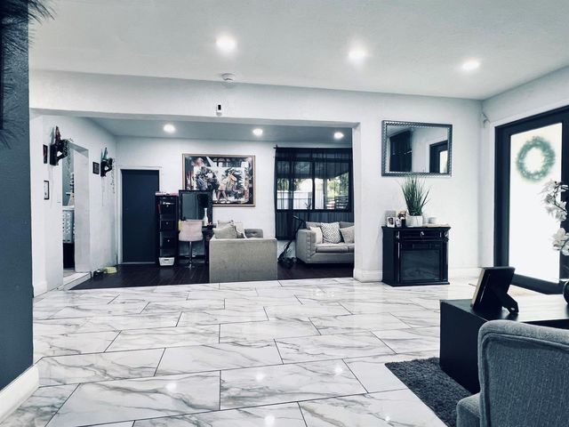 3020 NW 173rd Terrace, Miami Gardens, FL 33056