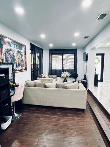 3020 NW 173rd Terrace, Miami Gardens, FL 33056