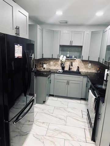 3020 NW 173rd Terrace, Miami Gardens, FL 33056