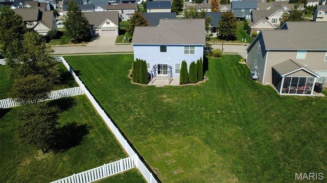 2612 Beacon Point Court, Shiloh, IL 62221