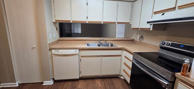 1020 NE 30TH AVENUE 101, Ocala, FL 34470