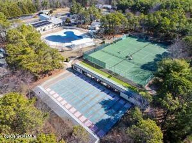 13 Tennis Court, Brick, NJ 08723
