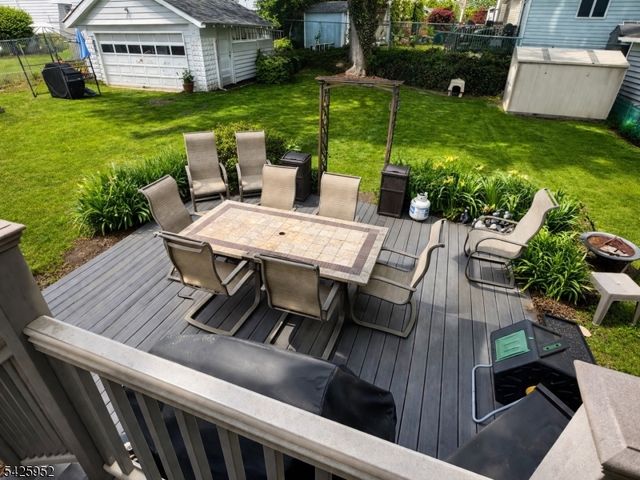 55 W Clay Ave, Roselle Park Boro, NJ 07204