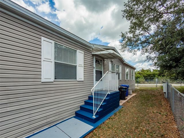 8471 FANTASIA PARK WAY, Riverview, FL 33578