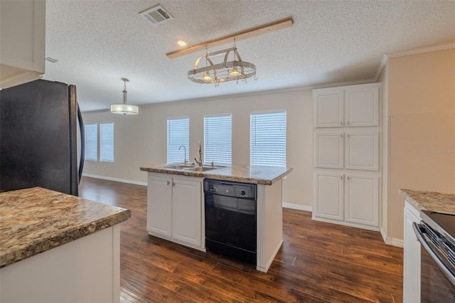 8471 FANTASIA PARK WAY, Riverview, FL 33578