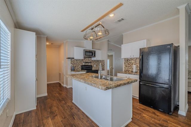 8471 FANTASIA PARK WAY, Riverview, FL 33578