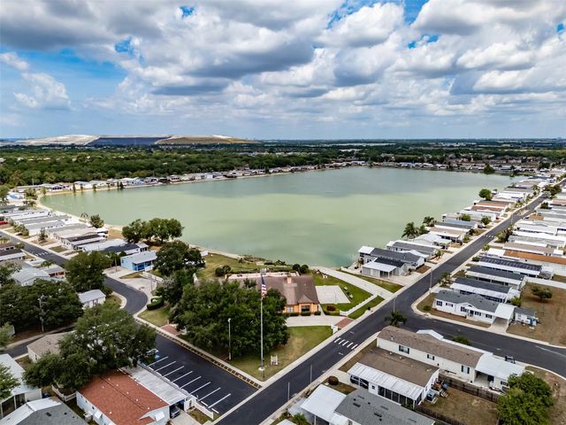 8471 FANTASIA PARK WAY, Riverview, FL 33578