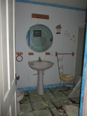 608 La Valle Street, Reedsburg, WI 53959