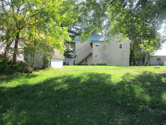 608 La Valle Street, Reedsburg, WI 53959
