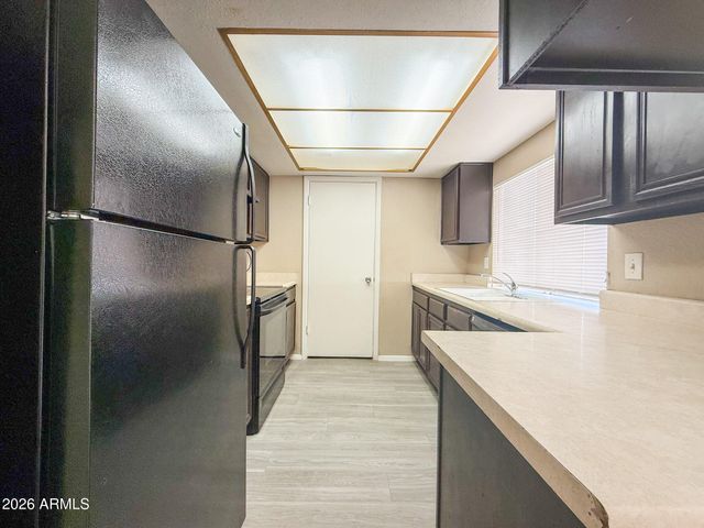 6935 W DEVONSHIRE Avenue 1359, Phoenix, AZ 85033