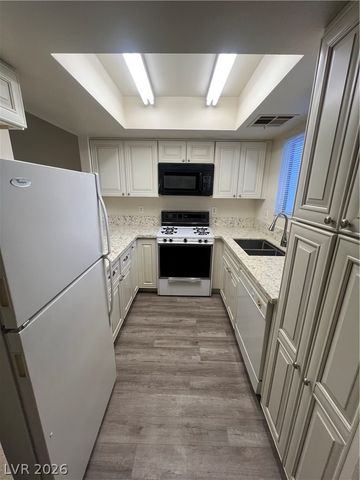 7100 Pirates Cove Road 1066, Las Vegas, NV 89145