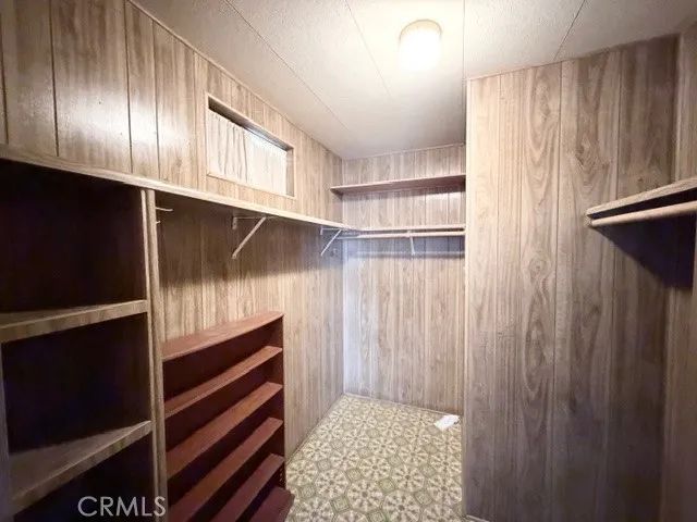 3850 Atlantic 122, Highland, CA 92346