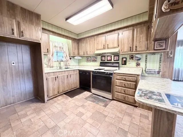 3850 Atlantic 122, Highland, CA 92346