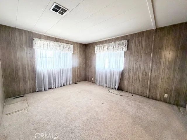 3850 Atlantic 122, Highland, CA 92346