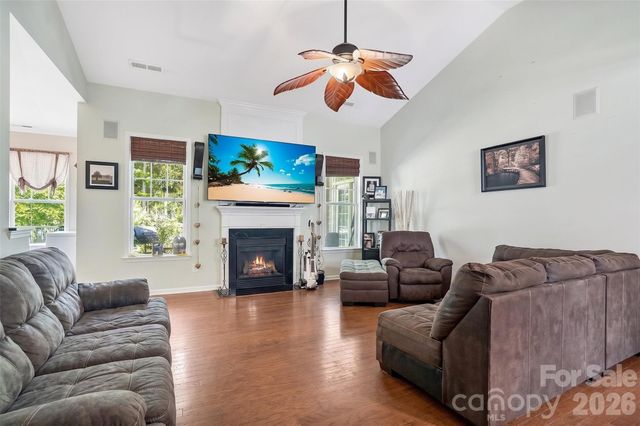 4628 Bonroi Avenue, Charlotte, NC 28213