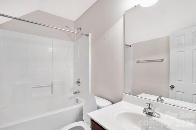 4628 Bonroi Avenue, Charlotte, NC 28213