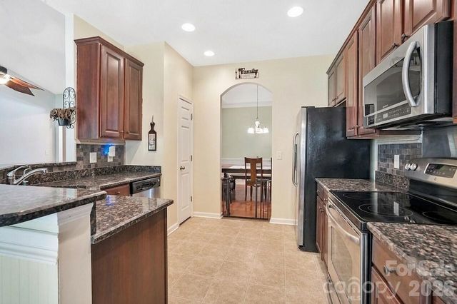 4628 Bonroi Avenue, Charlotte, NC 28213