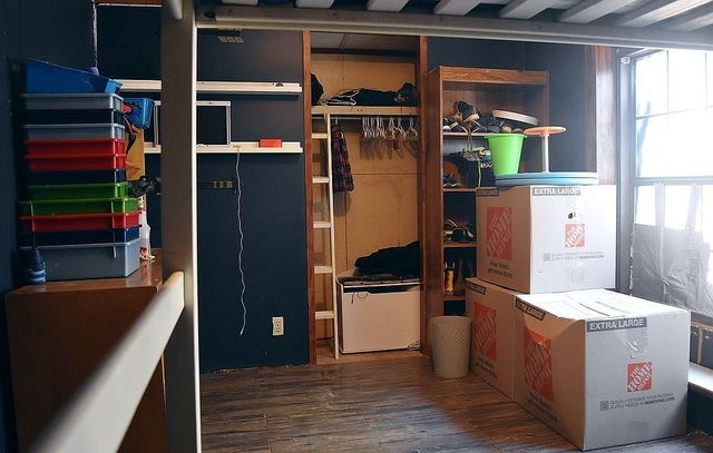 1661 Sassafras Stand Ridge Rd, Linden, TN 37096