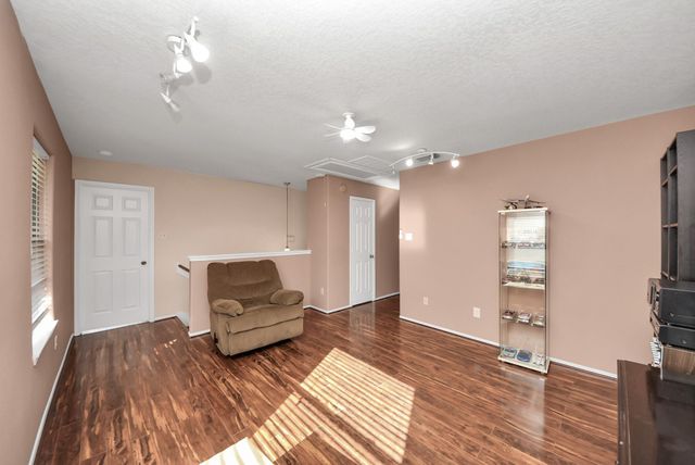 1902 Serenata Lane, Humble, TX 77396