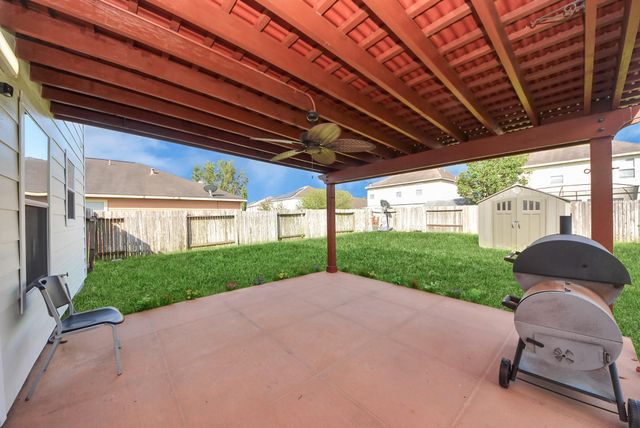 1902 Serenata Lane, Humble, TX 77396