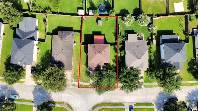 1902 Serenata Lane, Humble, TX 77396