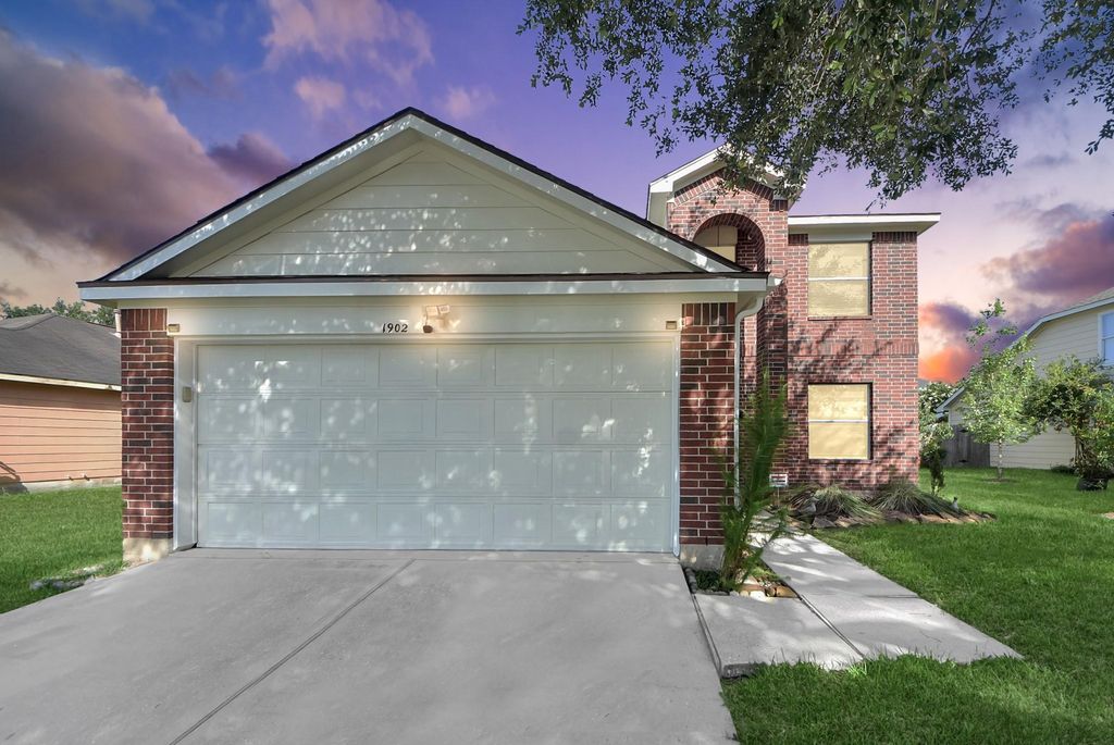 1902 Serenata Lane, Humble, TX 77396
