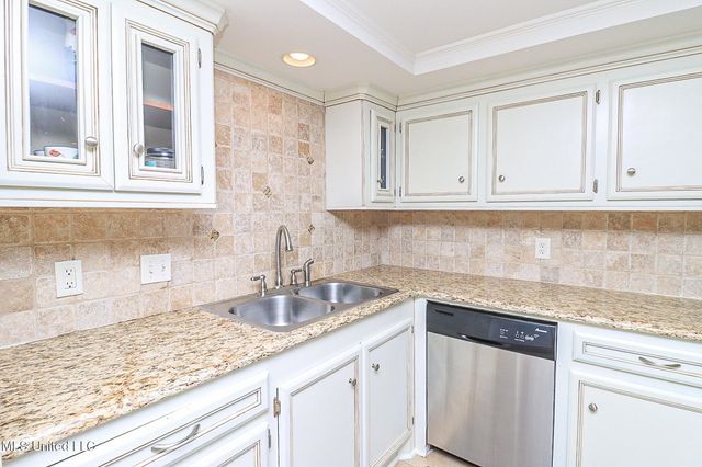 65 Breakers Lane, Ridgeland, MS 39157