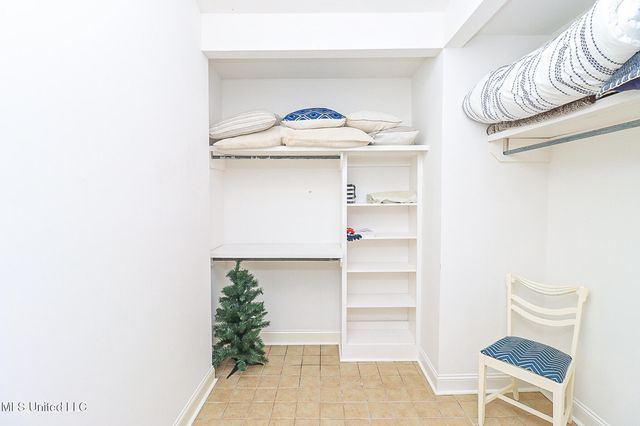 65 Breakers Lane, Ridgeland, MS 39157